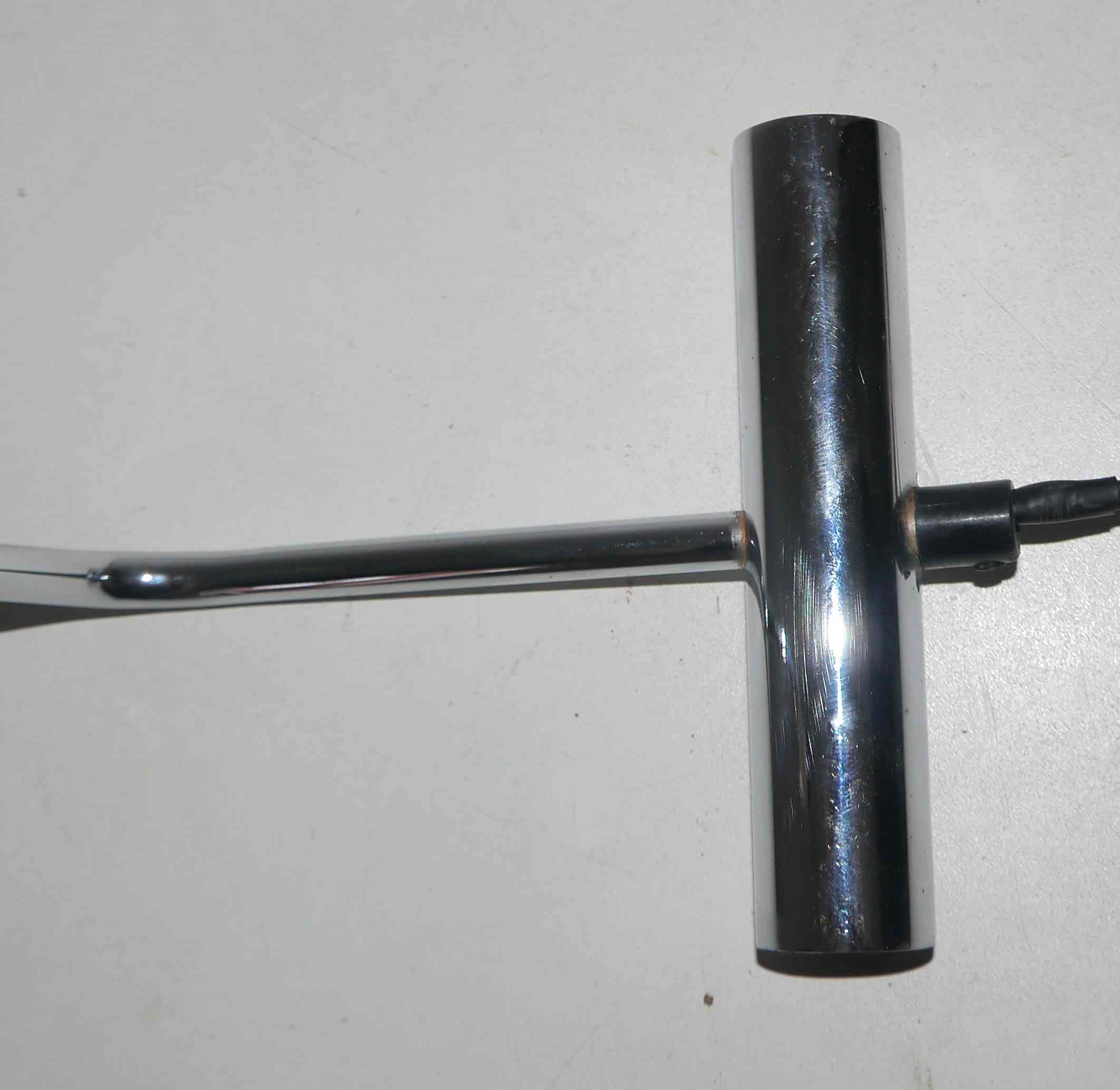 Italian design lamp 80's chrome and steel