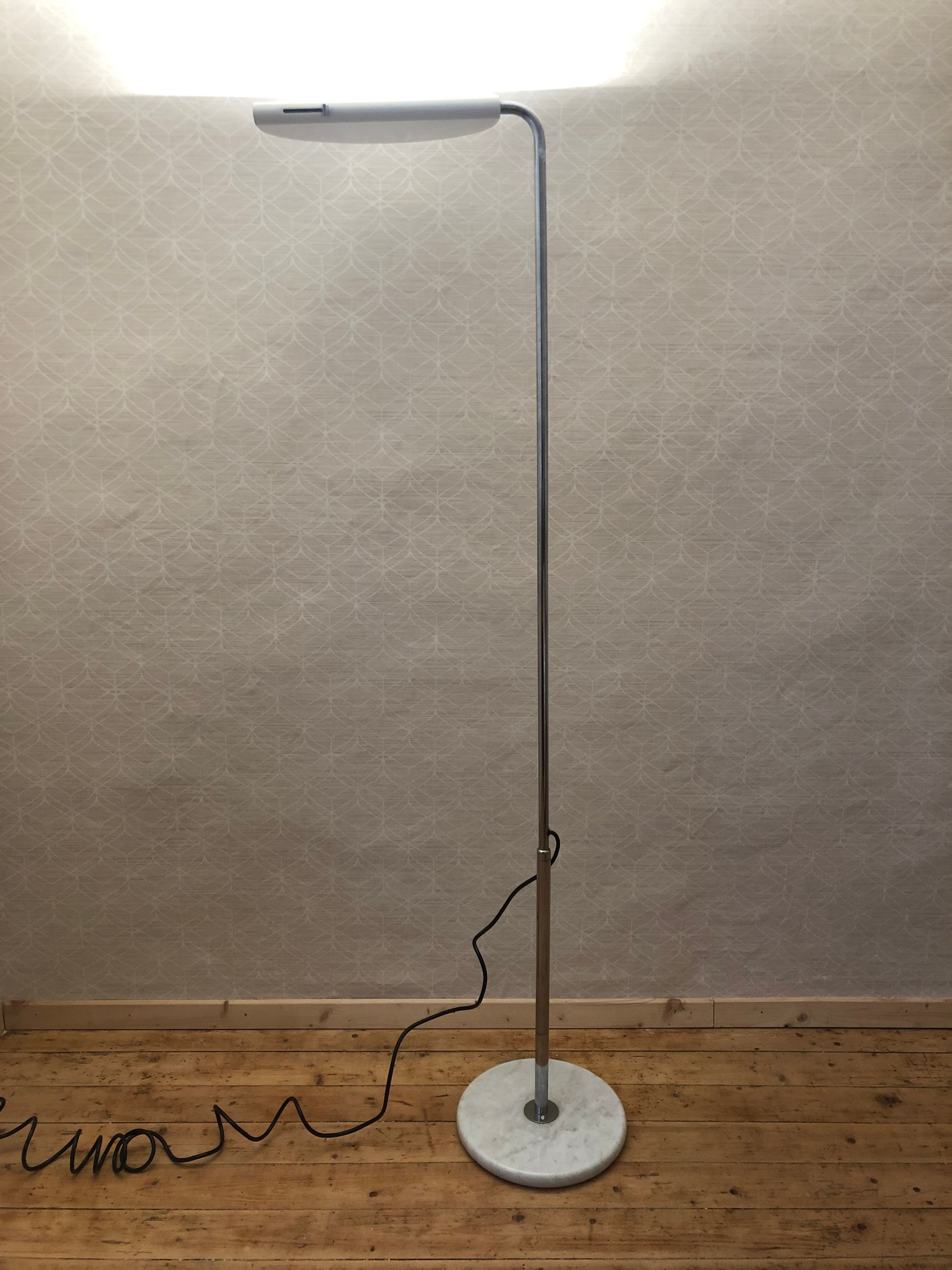 Halogen lamppost Bruno Gecchelin model Mezzaluna editor Skipper 1970