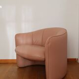 Swann pink armchair