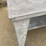 Metal table