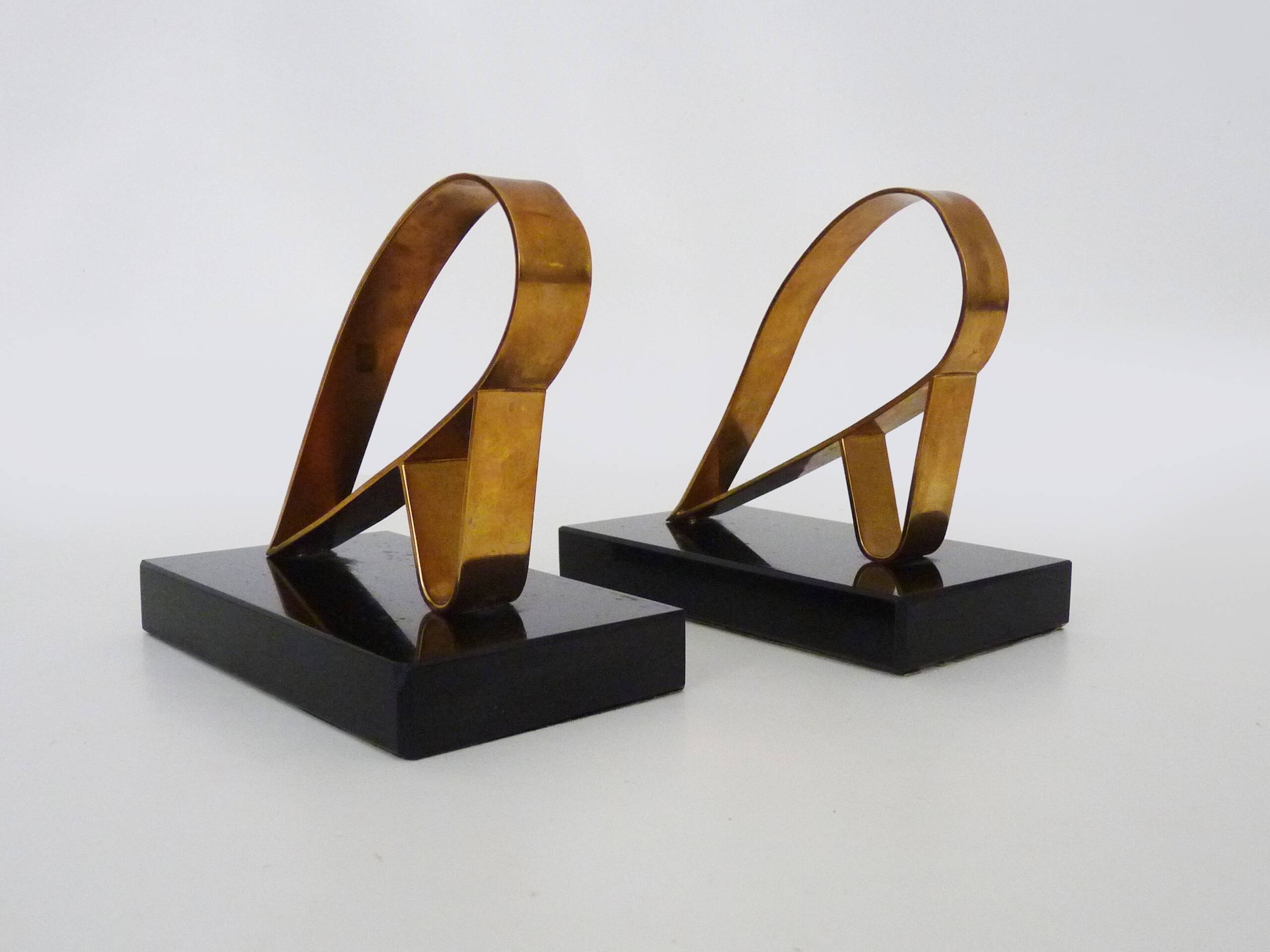 Pair of Modernist Art Deco Gold Starry Bookends on Marble Base
