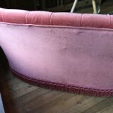 Padded toad bench