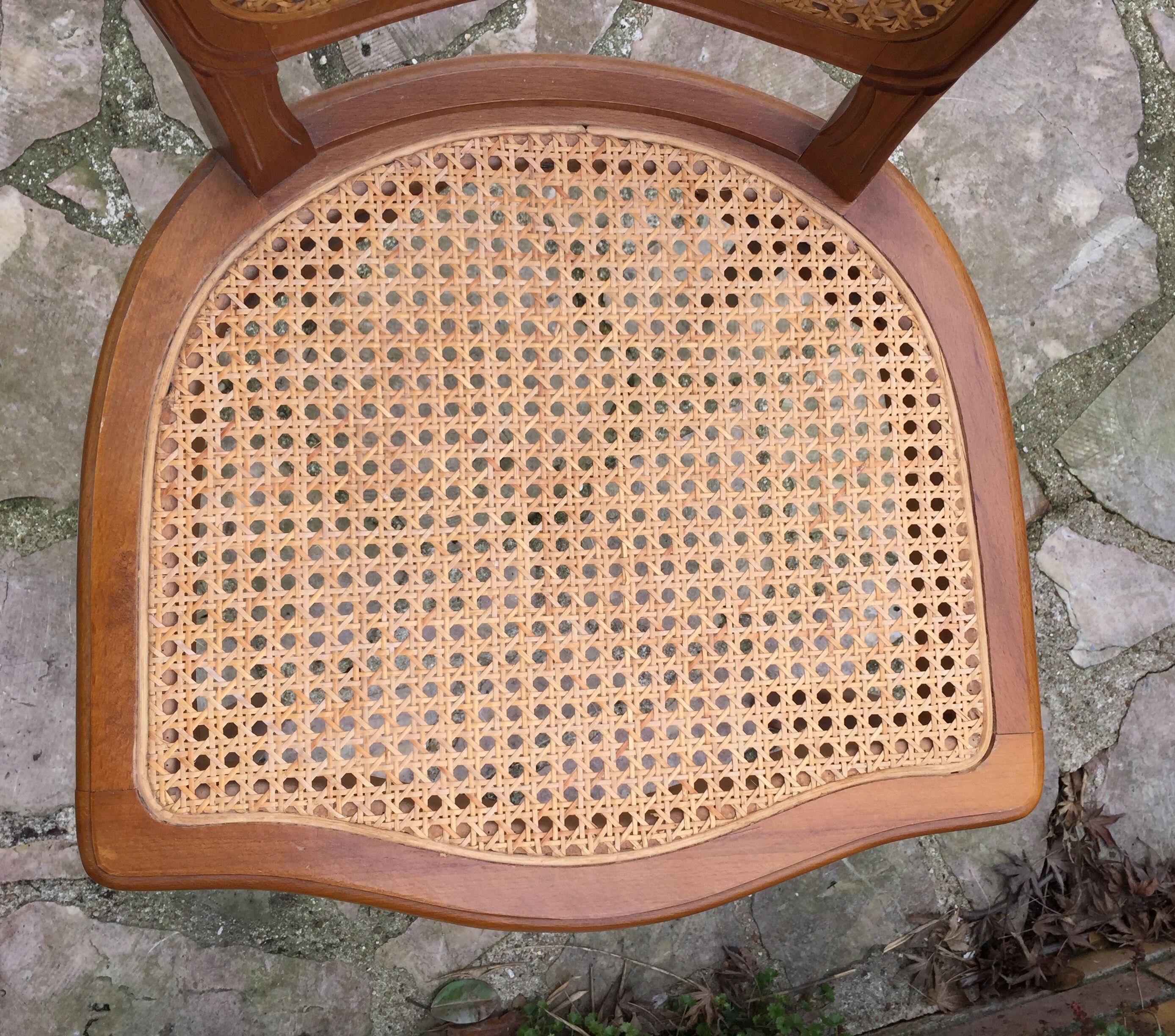 Ensemble de 4 chaises canées