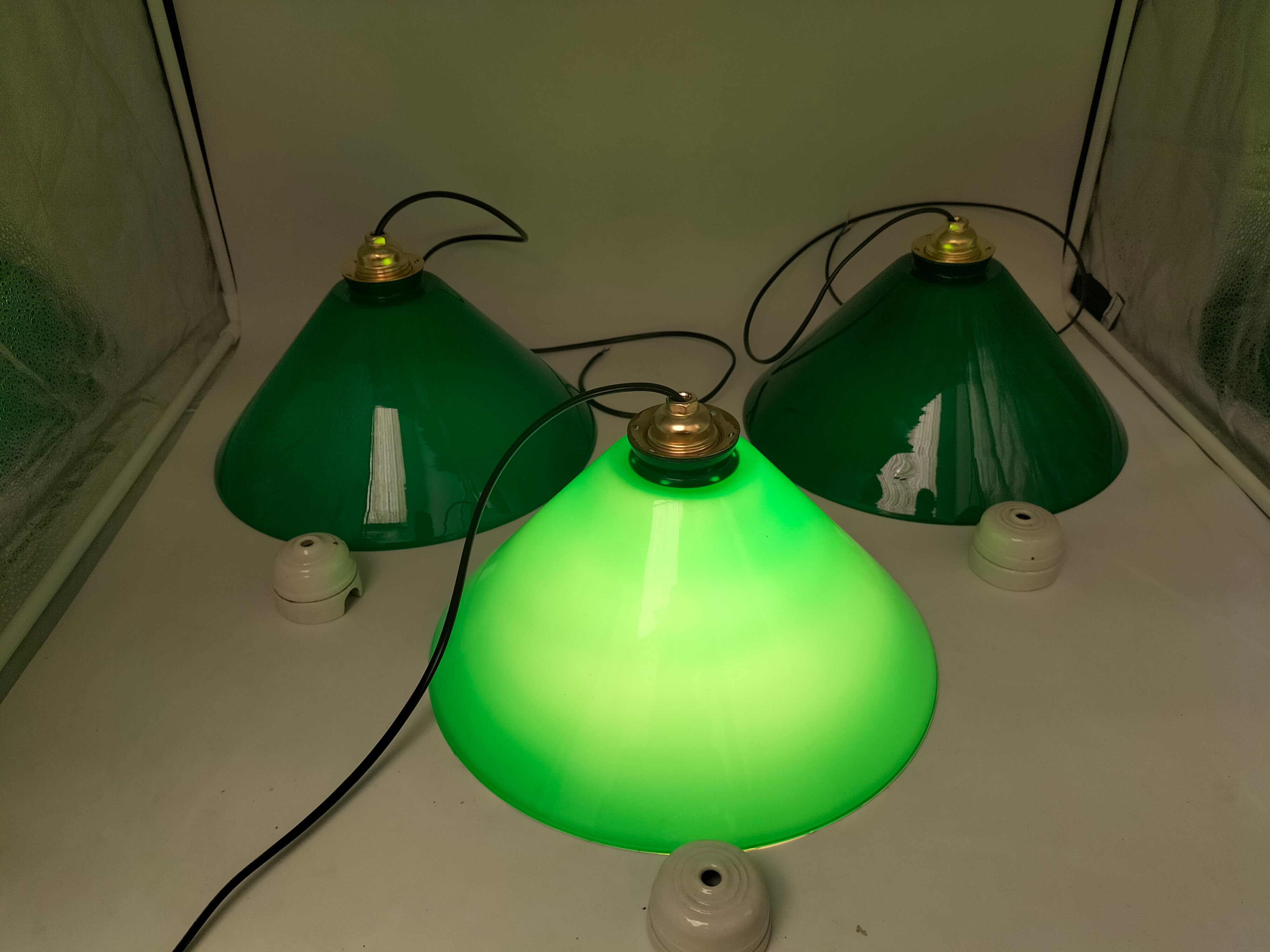Lot de 3 opalines vertes anciennes