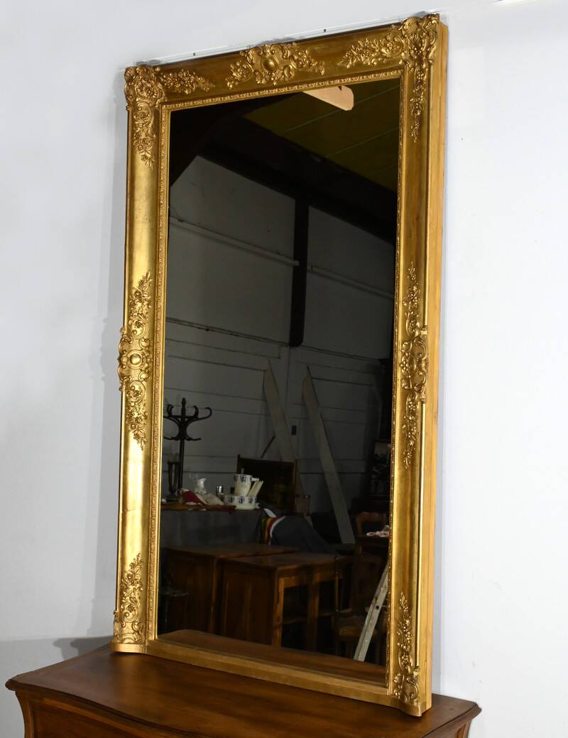 Important Gilded Mirror, Louis XIV style – Mid 19th century