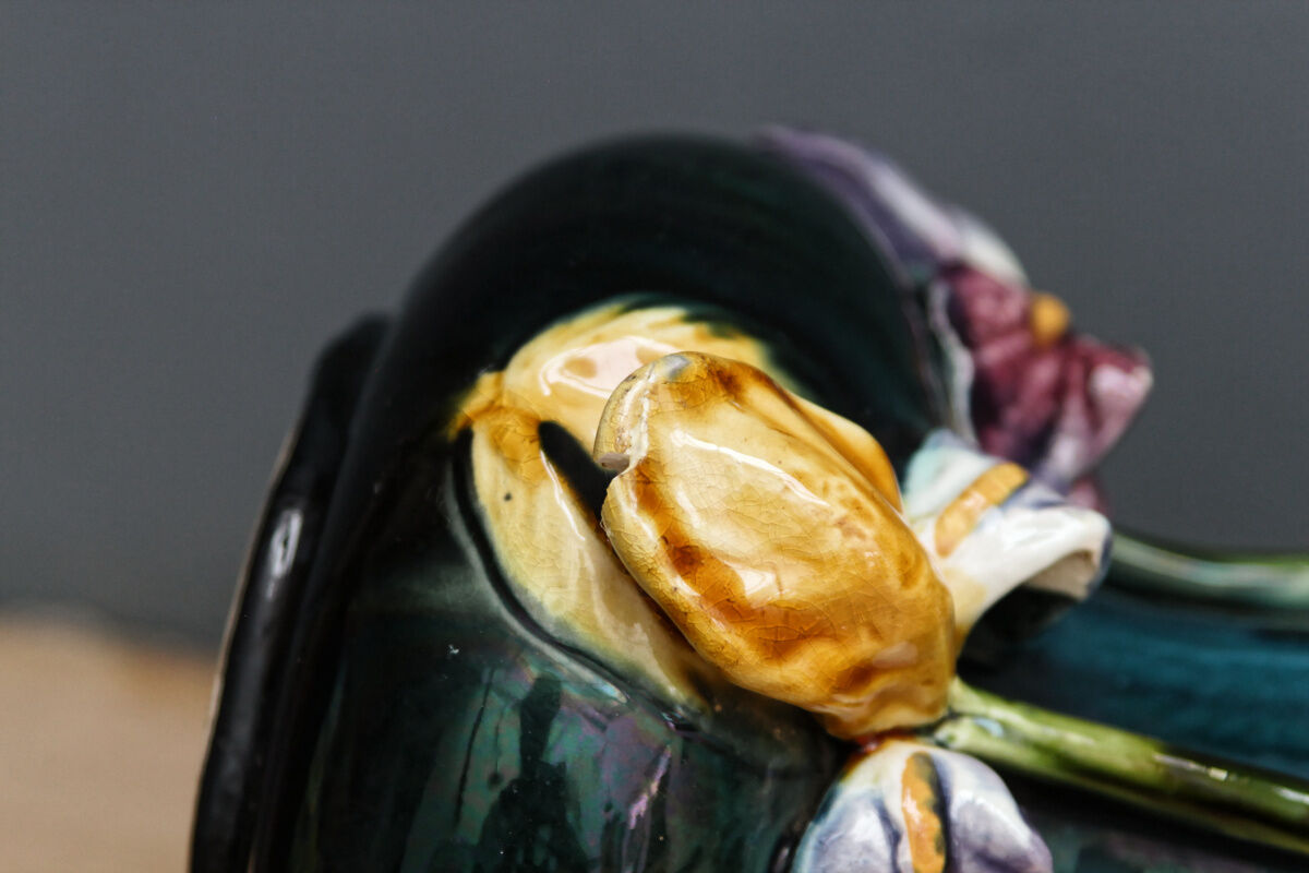 Pair of slurry vases, art nouveau