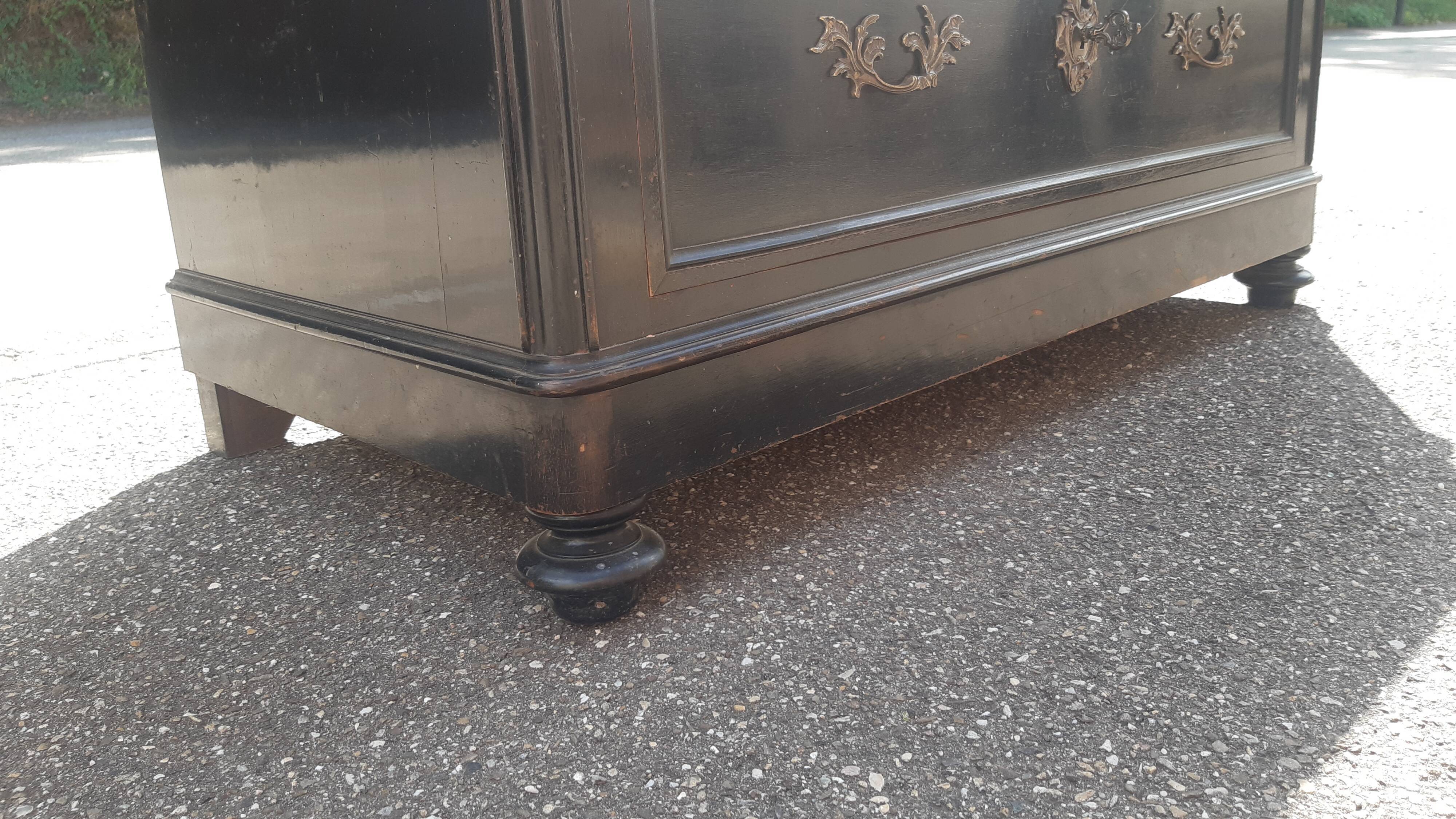 Commode marbre début XXème