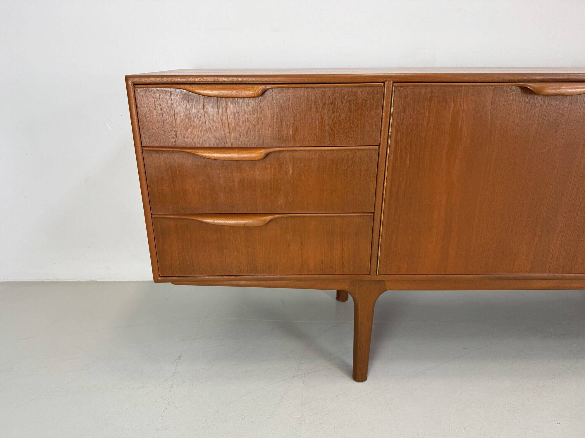 Vintage sideboard McIntosh.