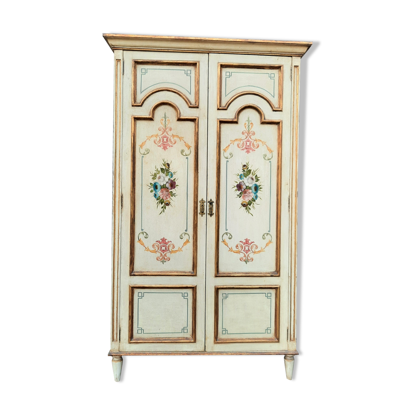 Armoire peinte à 2 portes