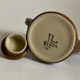 Theiere and milk jar thereof