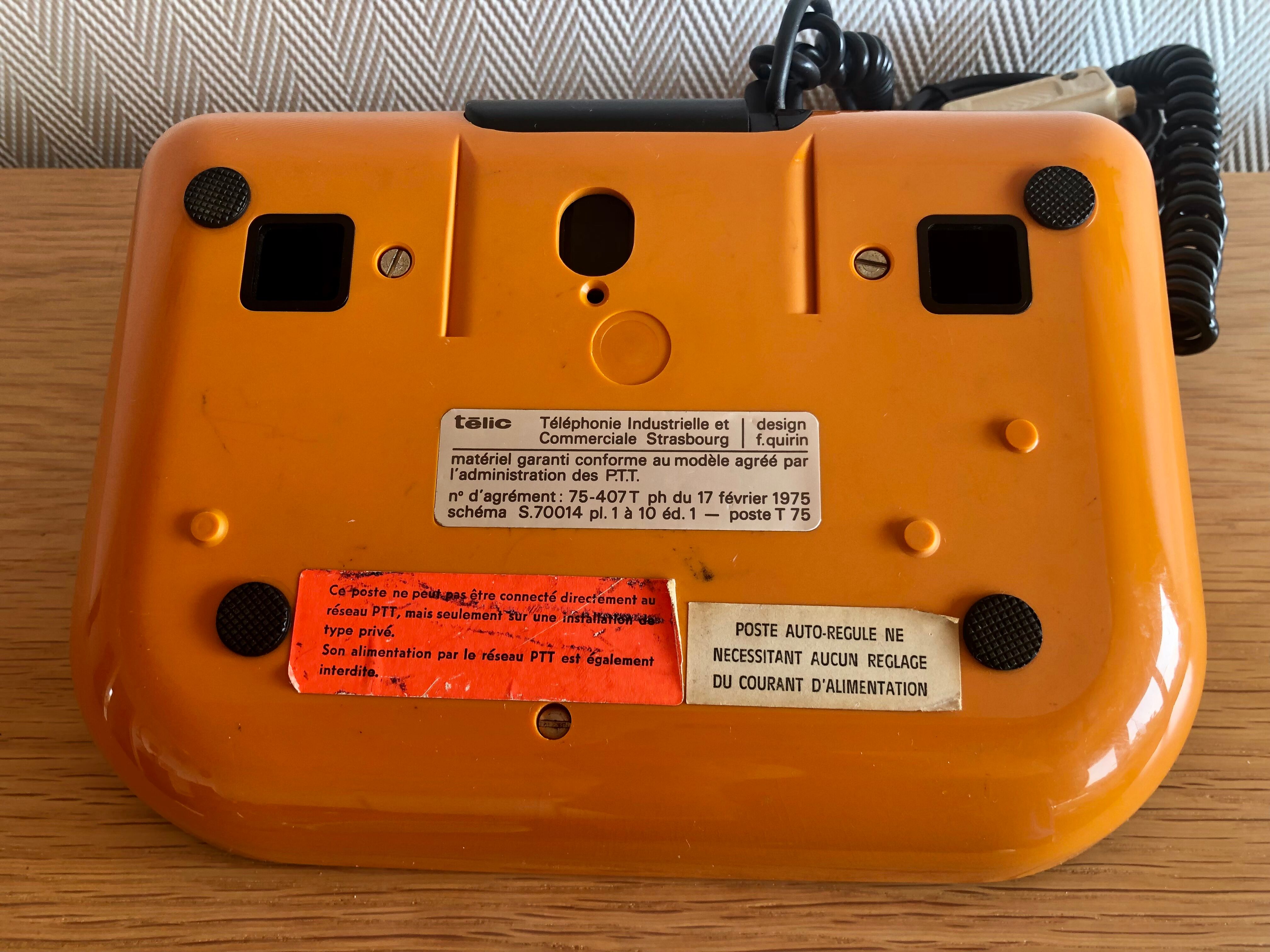 Vintage PTT Phone Telic t75 Orange from 1975
