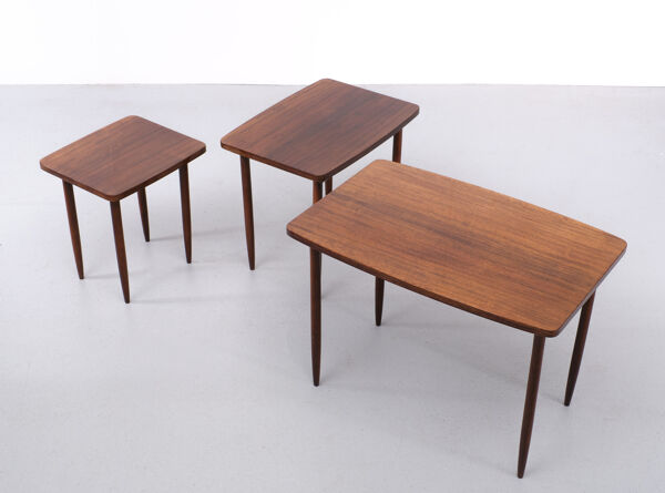 Tables gigognes Mimi Fortuna Hollande des années 1960