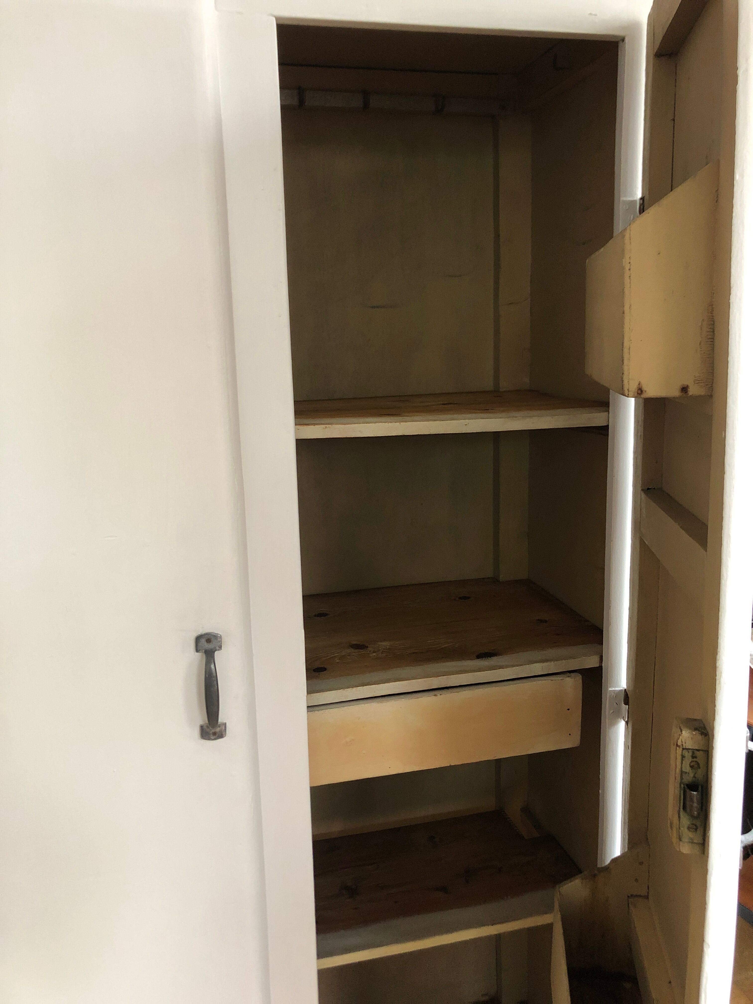 Parisian kitchen sideboard