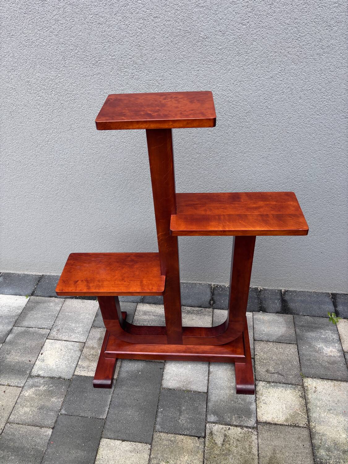 Art deco flower stand