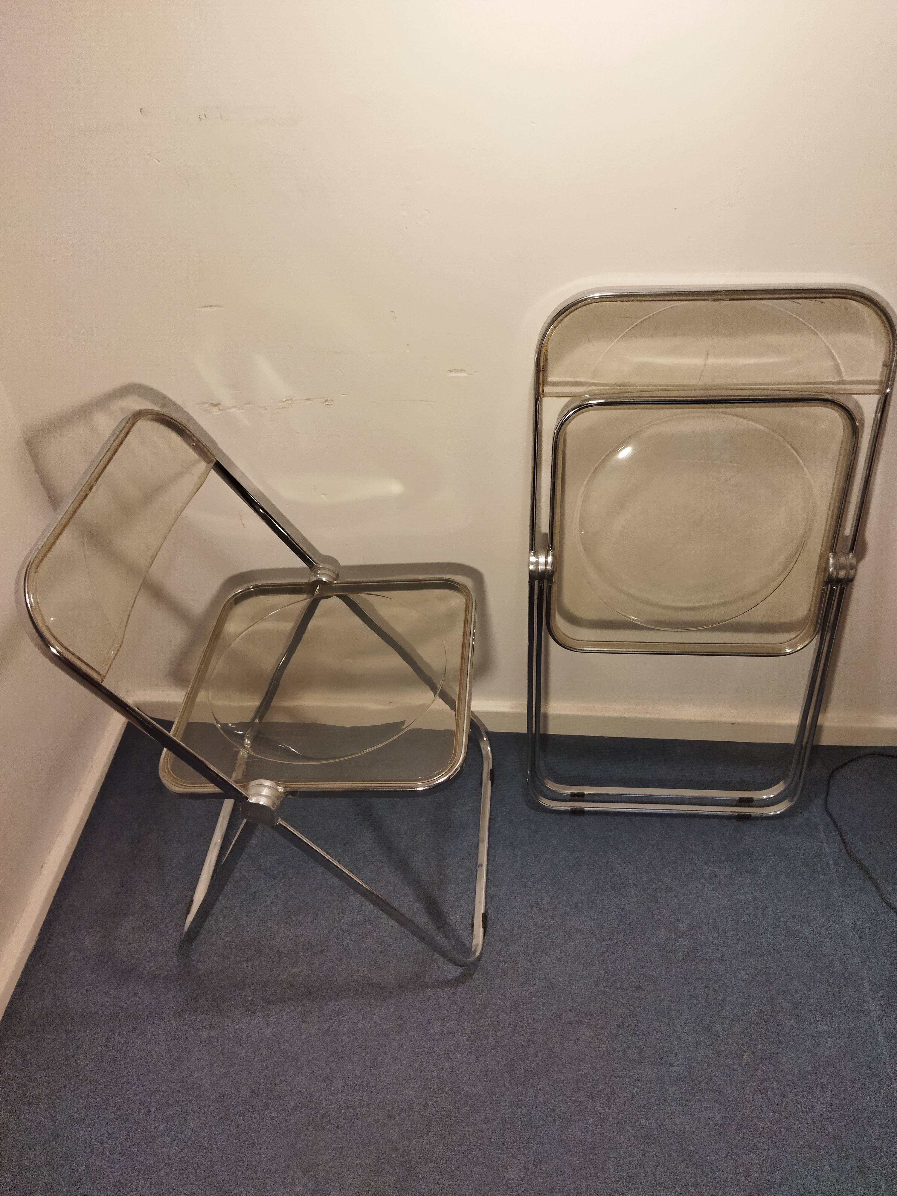 Pair of Plia chairs by Giancarlo Piretti