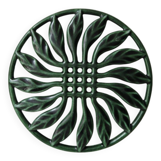 Vintage cast iron trivet - Invicta France