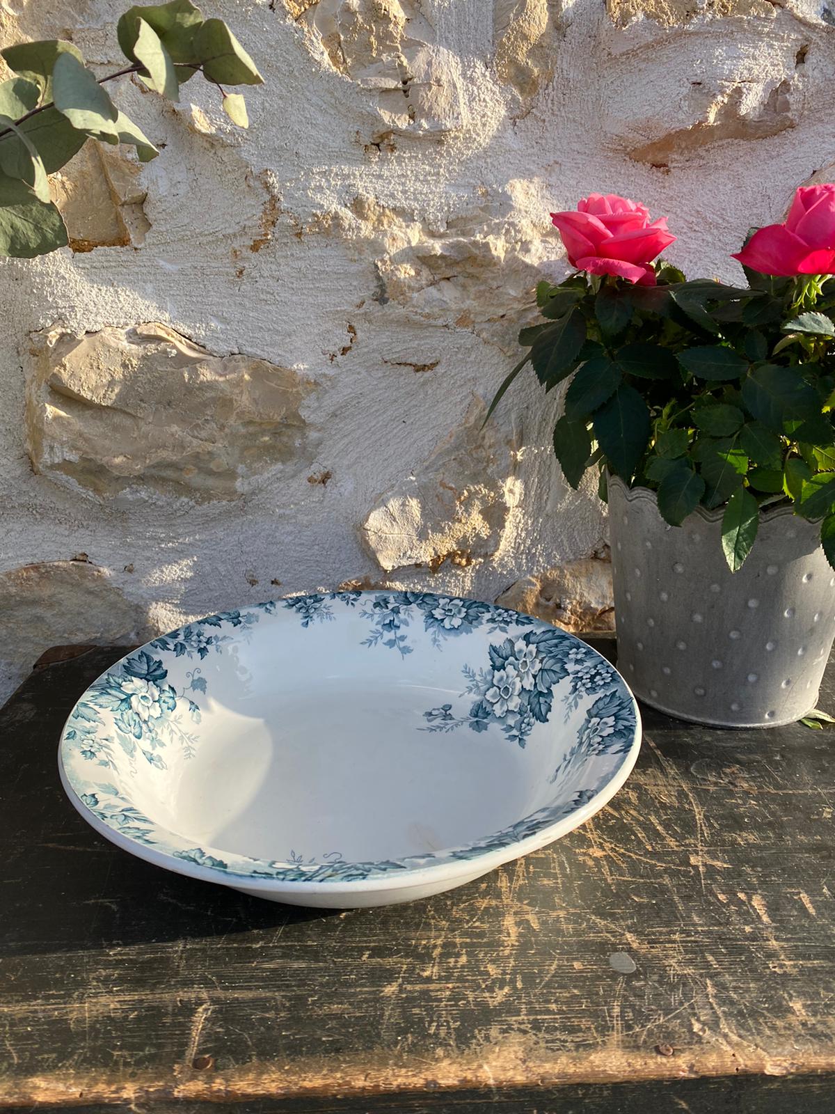Round dish st Amand and Hamage "Marie-Louise"