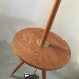 Tripod tablet lamppost