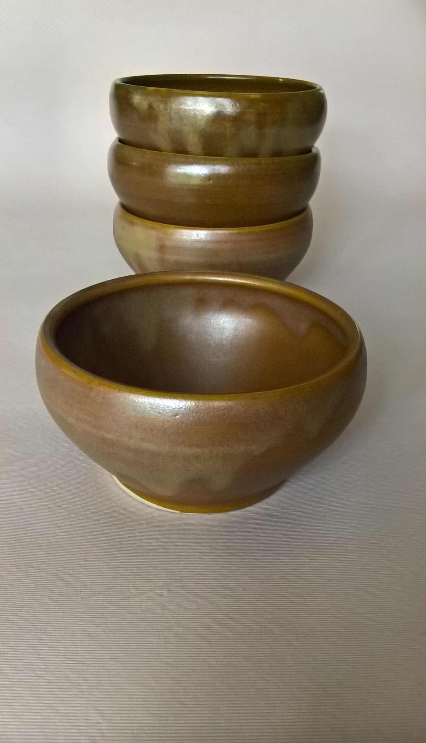 Four Digoin golden sandstone bowls
