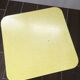 Tabouret en formica jaune