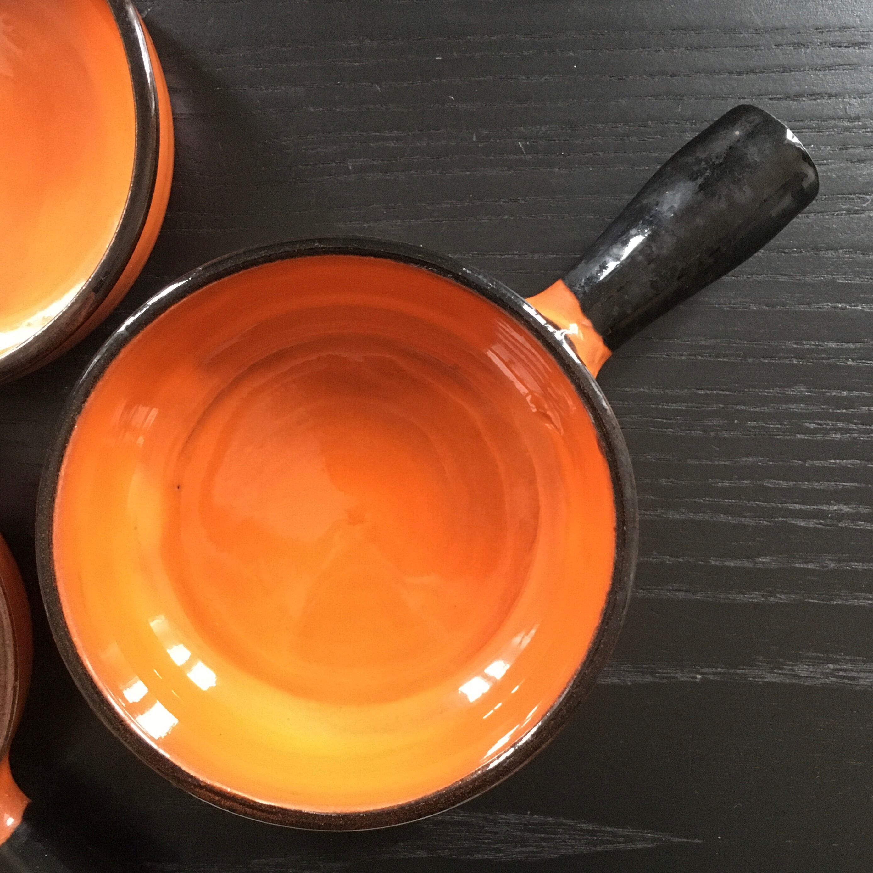 Lot 3 poêlons orange et noir