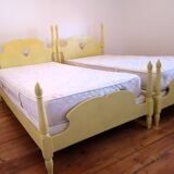Pair of painted wooden twin beds