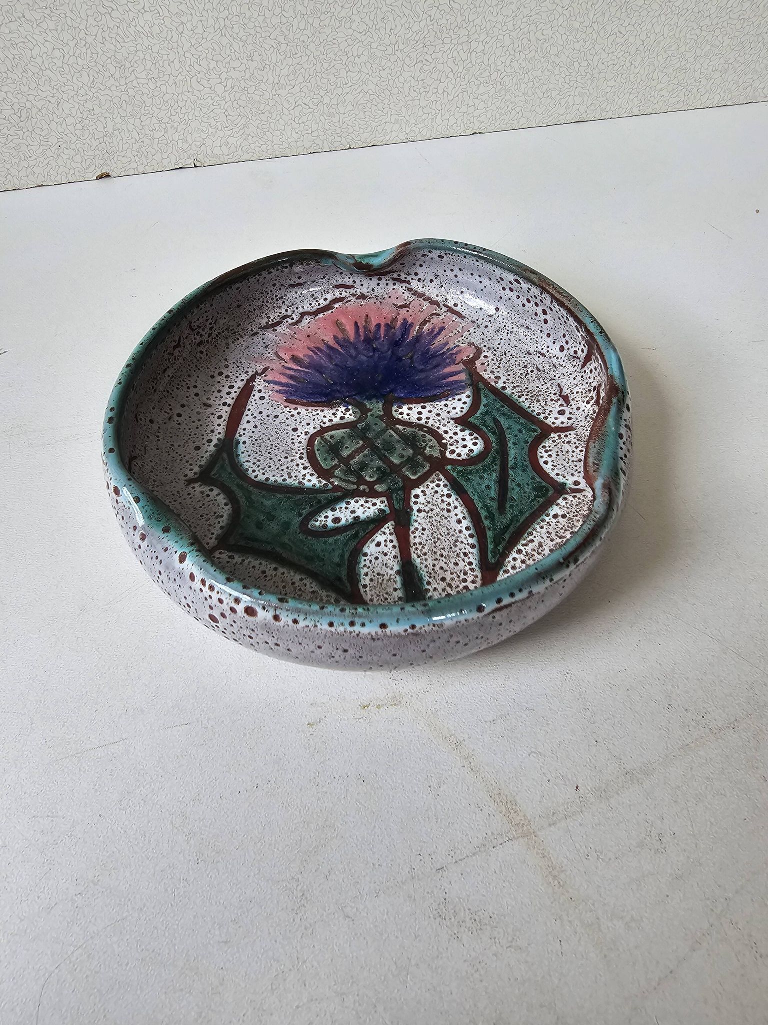 ceramic ashtray Thistles Attributed to Daniel Etienne