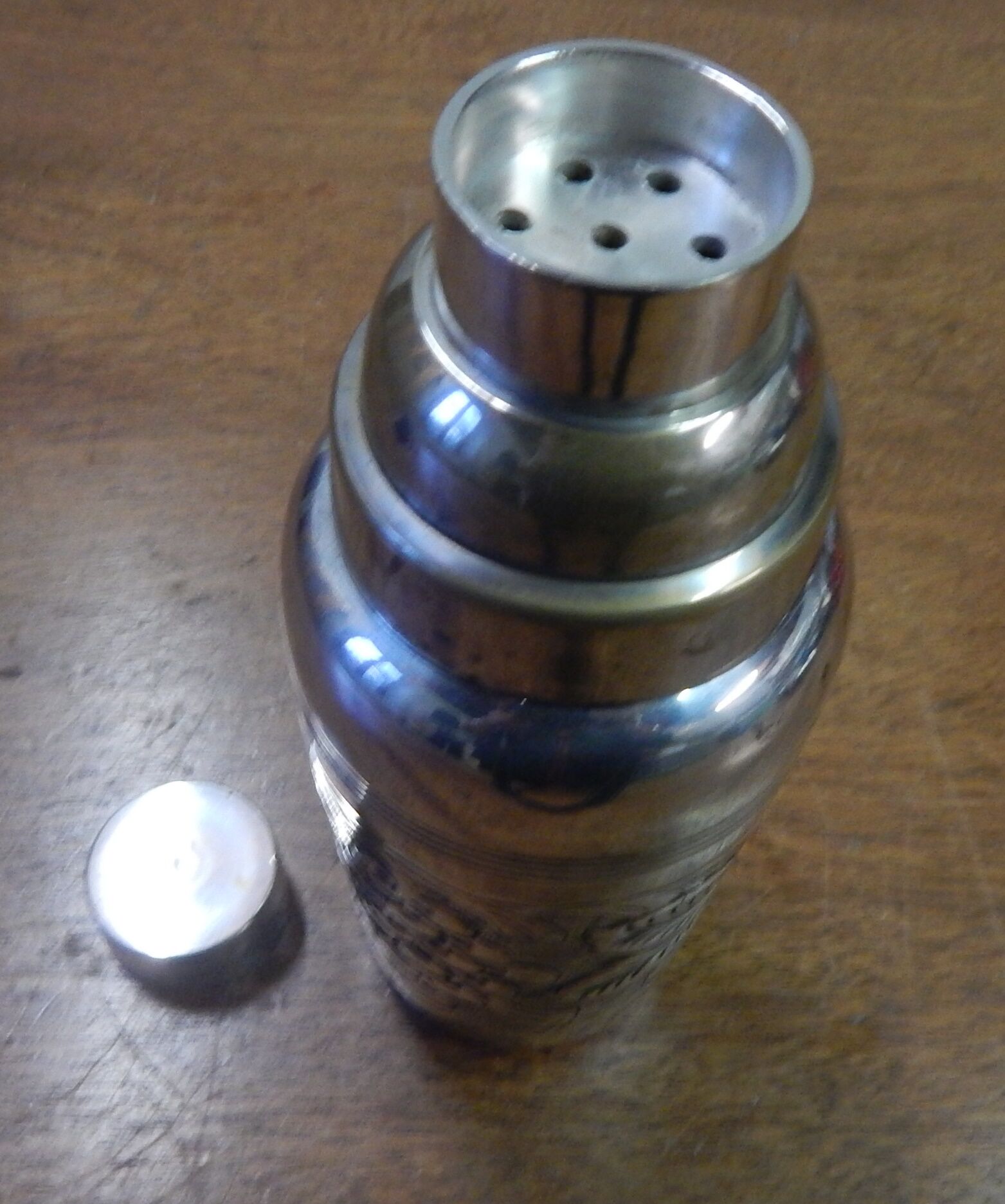 Old shaker silver metal