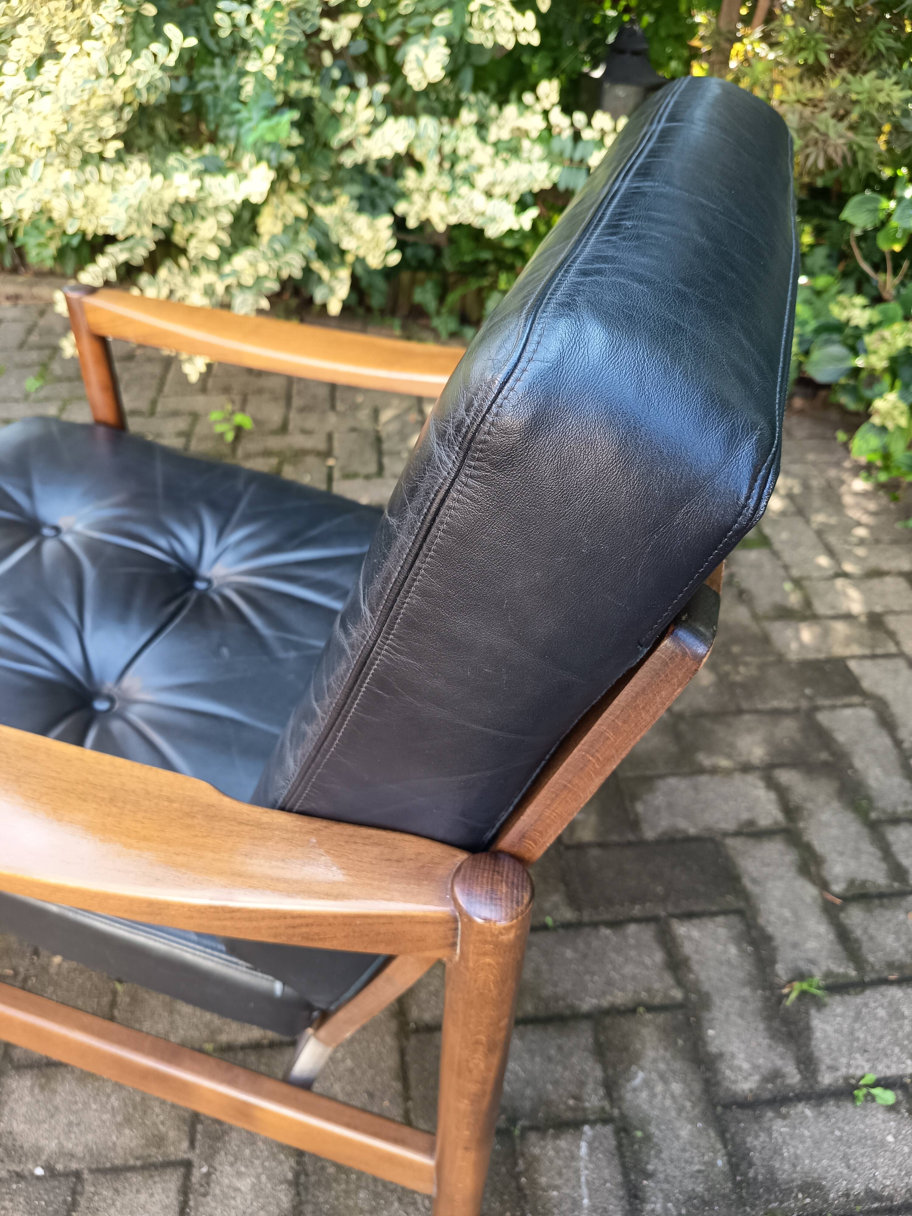 Paire de fauteuils scandinaves cuir, 1960