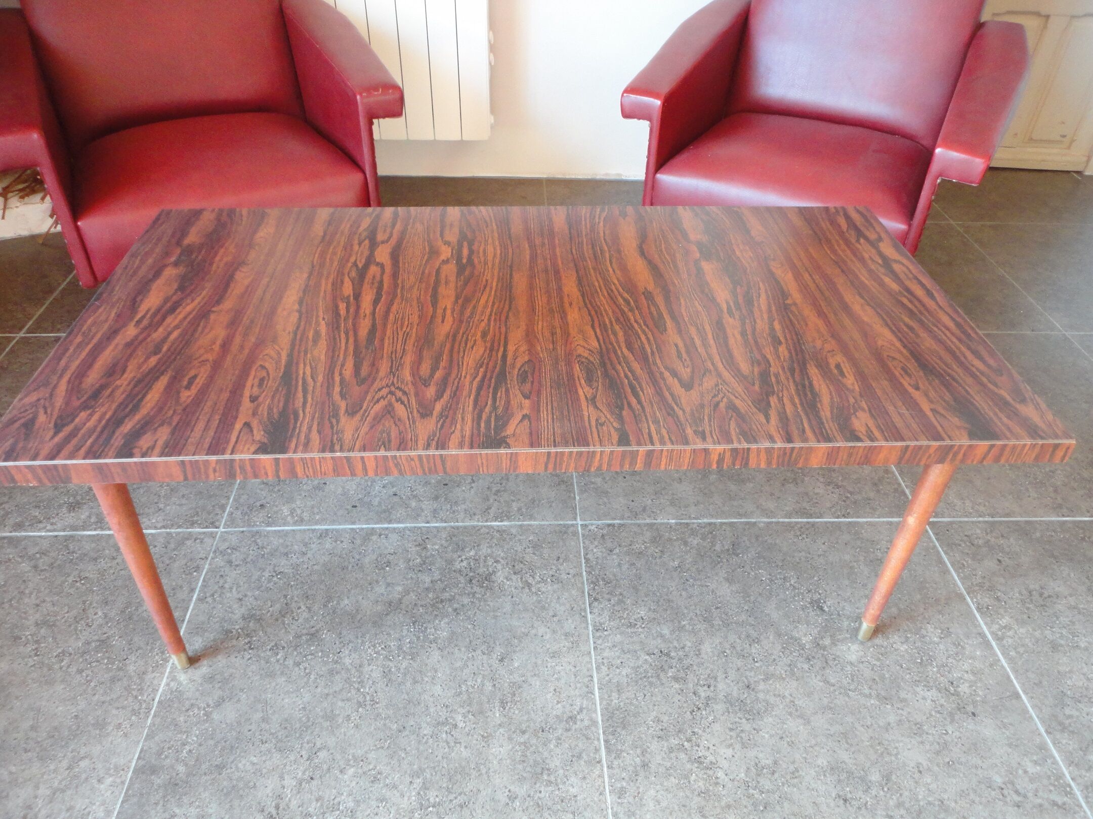Large table low vintage