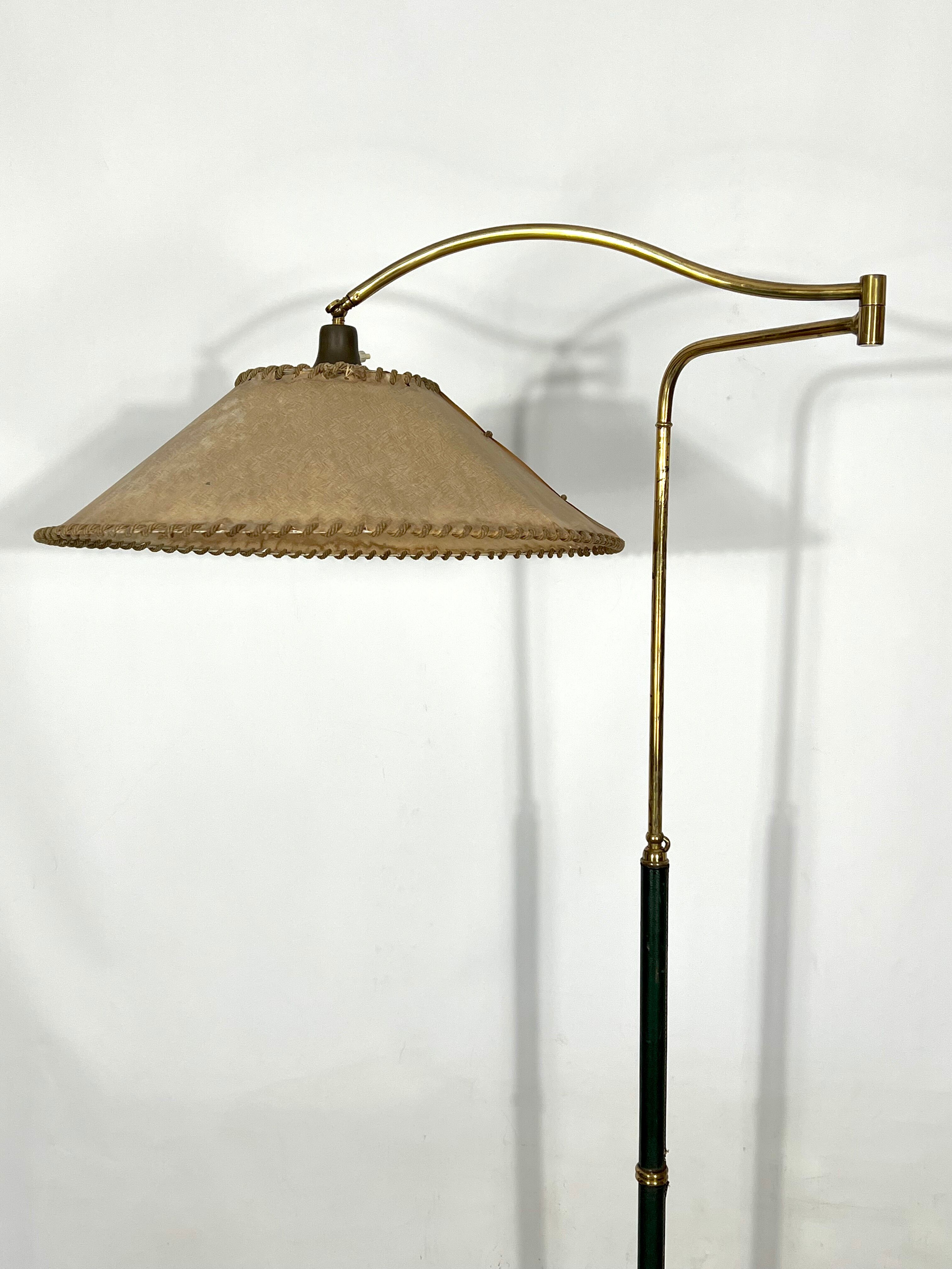 Arredoluce Monza, vintage brass and leather floor lamp. 40s