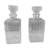 Paire de carafes en verre et cristal