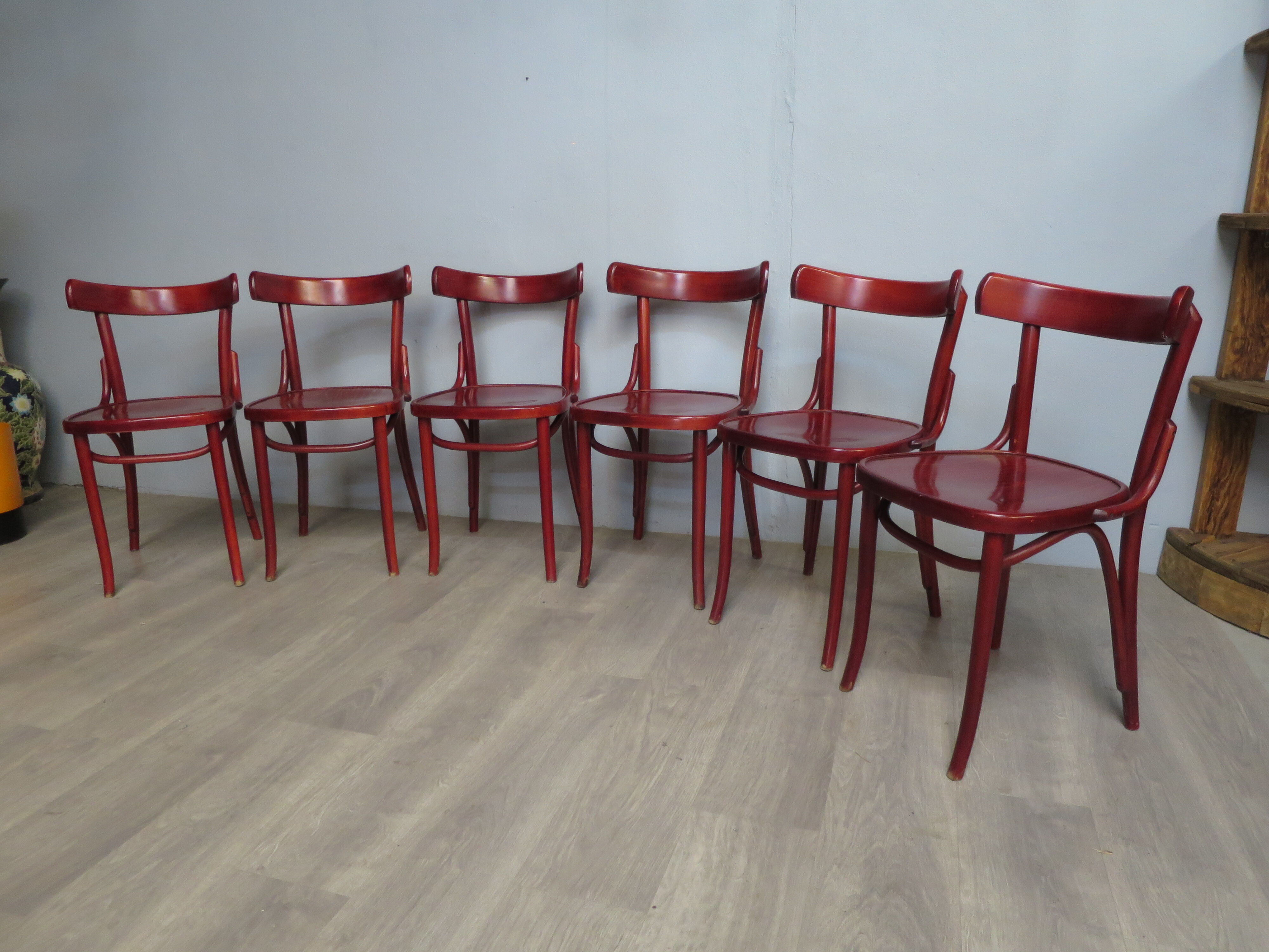 Set of 6 bistro chairs in curved wood