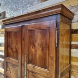 Armoire ancienne en merisier