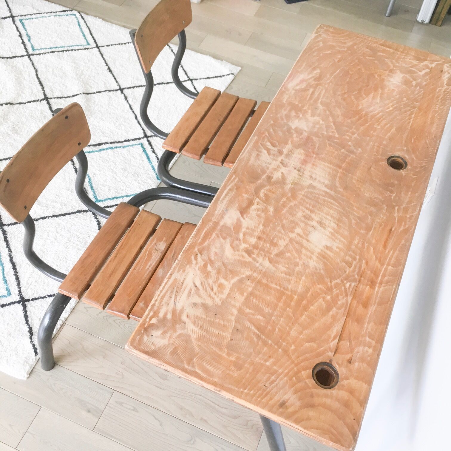 Double schoolboy desk