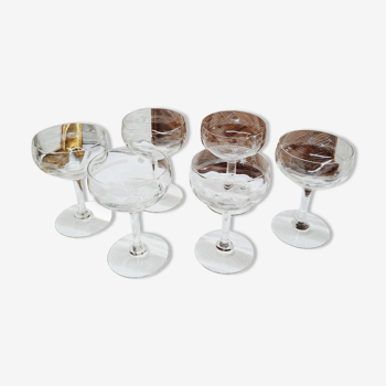 Set of 6 chiselled star glass cups