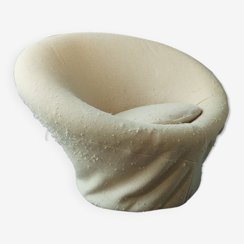 Mushroom armchair by Pierre Paulin