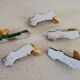 Lot de 5 porte-couteaux en barbotine oiseaux
