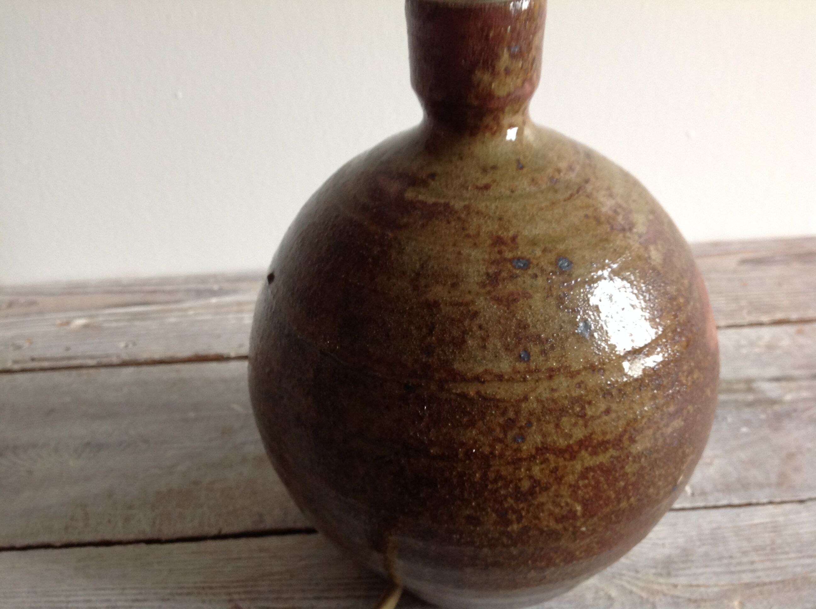 Wild sandstone lamp foot