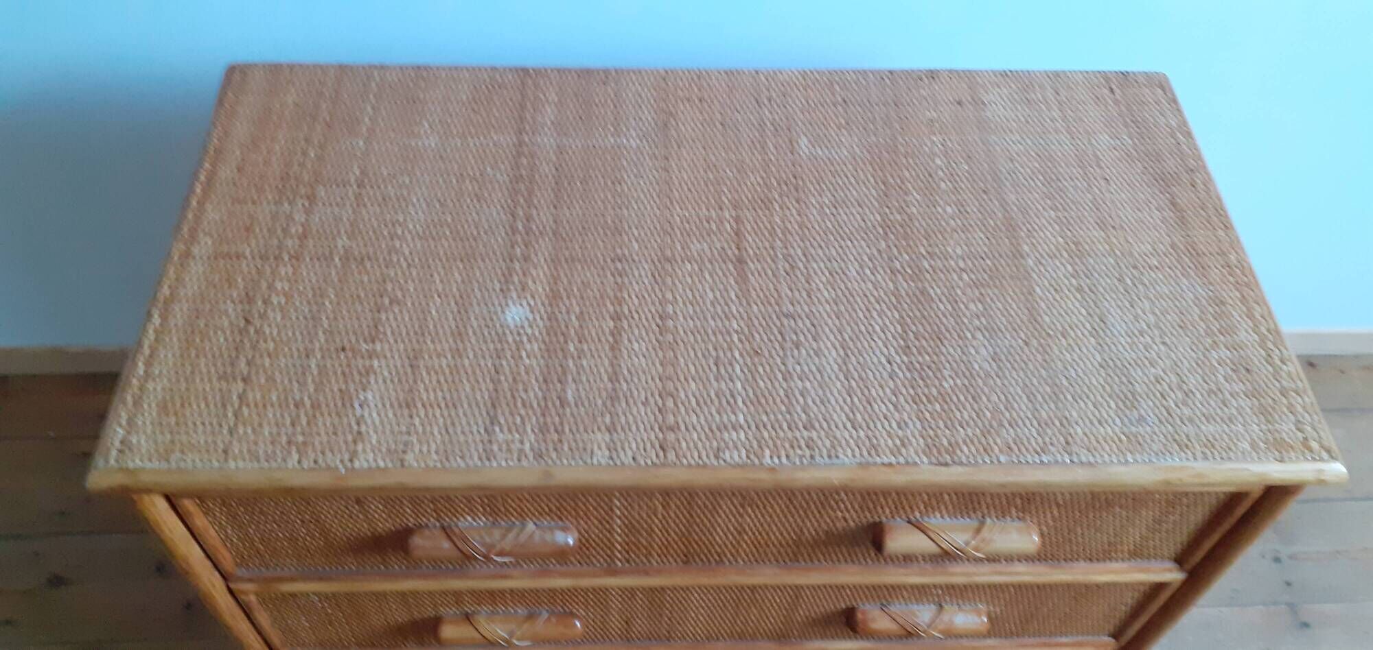 Vintage wicker and rattan 4-drawer chest of drawers