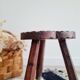Tabouret tripode bois - look chalet brutaliste