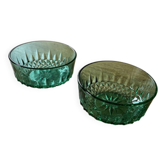 2 glass dishes, Arcoroc ramekins, mint green