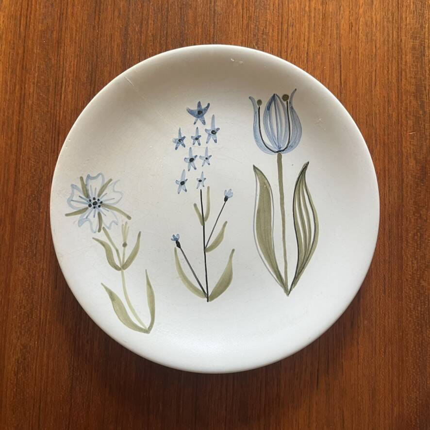 Assiette Roger Capron