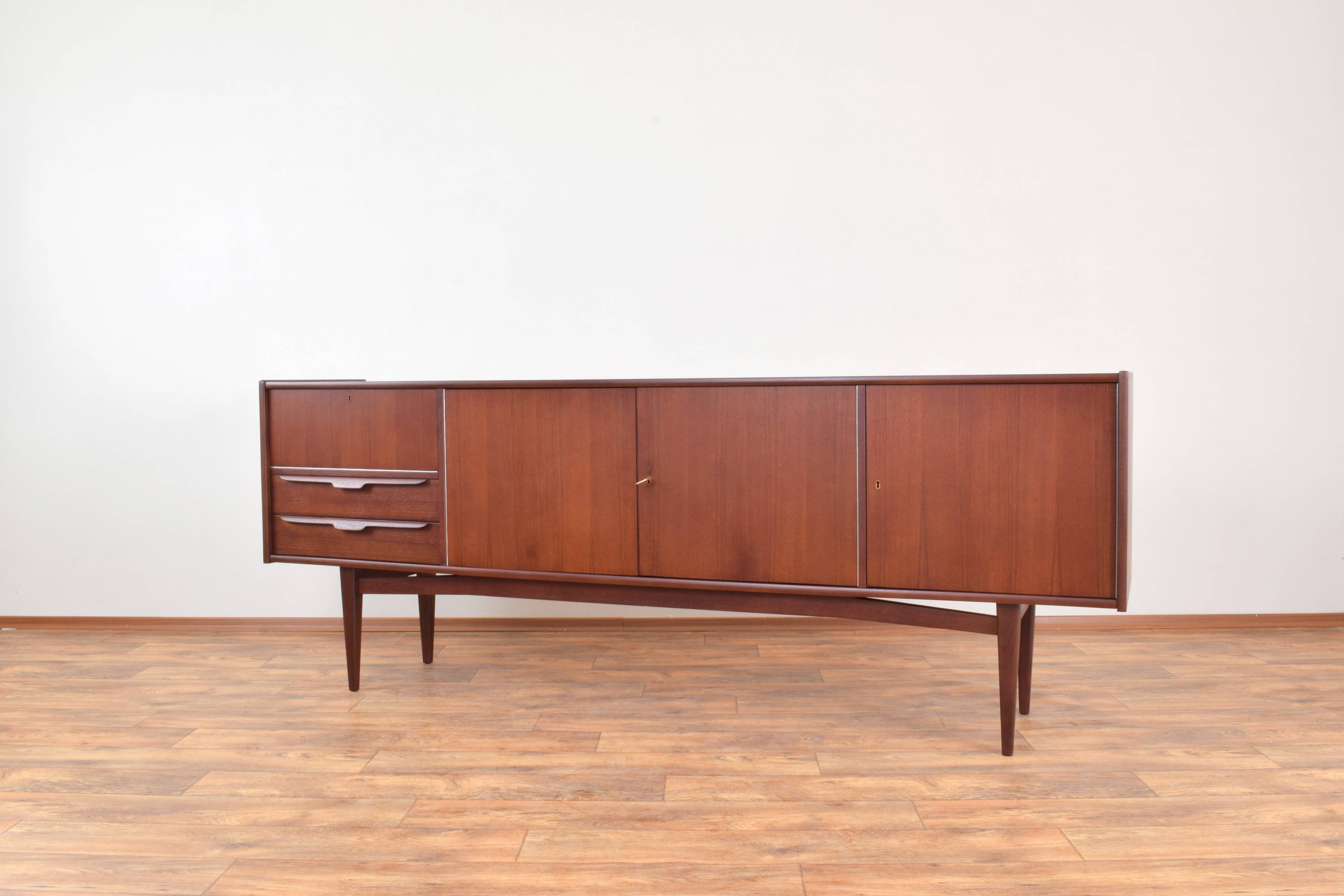 Enfilade danoise vintage en teck, années 1960.