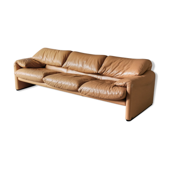 Maralunga 3-seater cream leather sofa, Vico Magistretti for Cassina