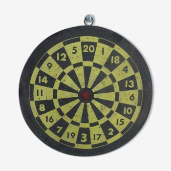 Darts target