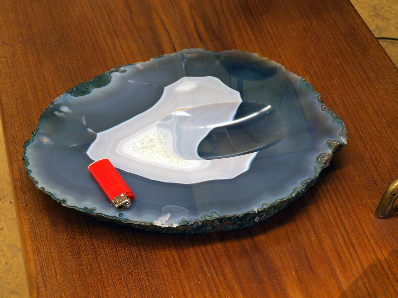 XXL crystallized agate ashtray