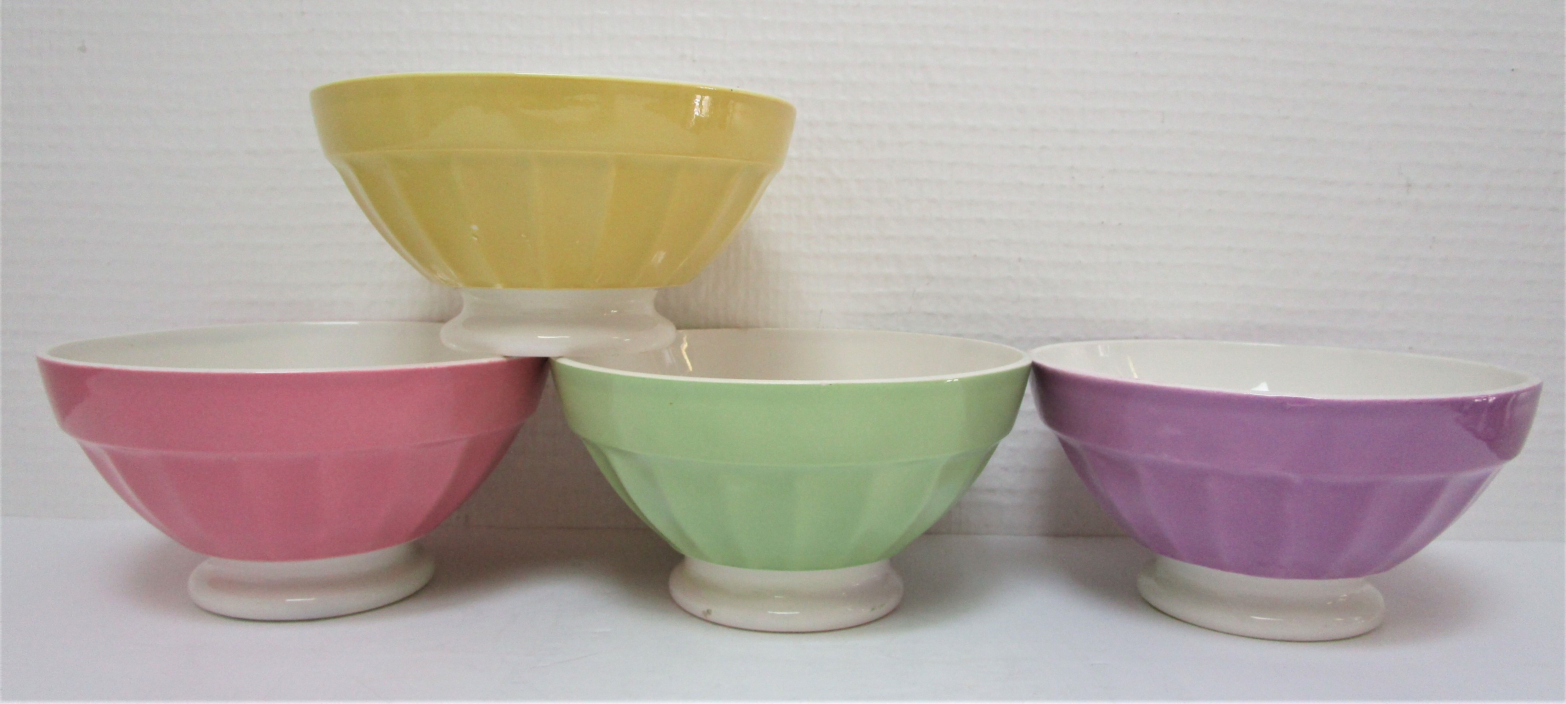 Four bowls Digoin Sarreguemines old pastel tones