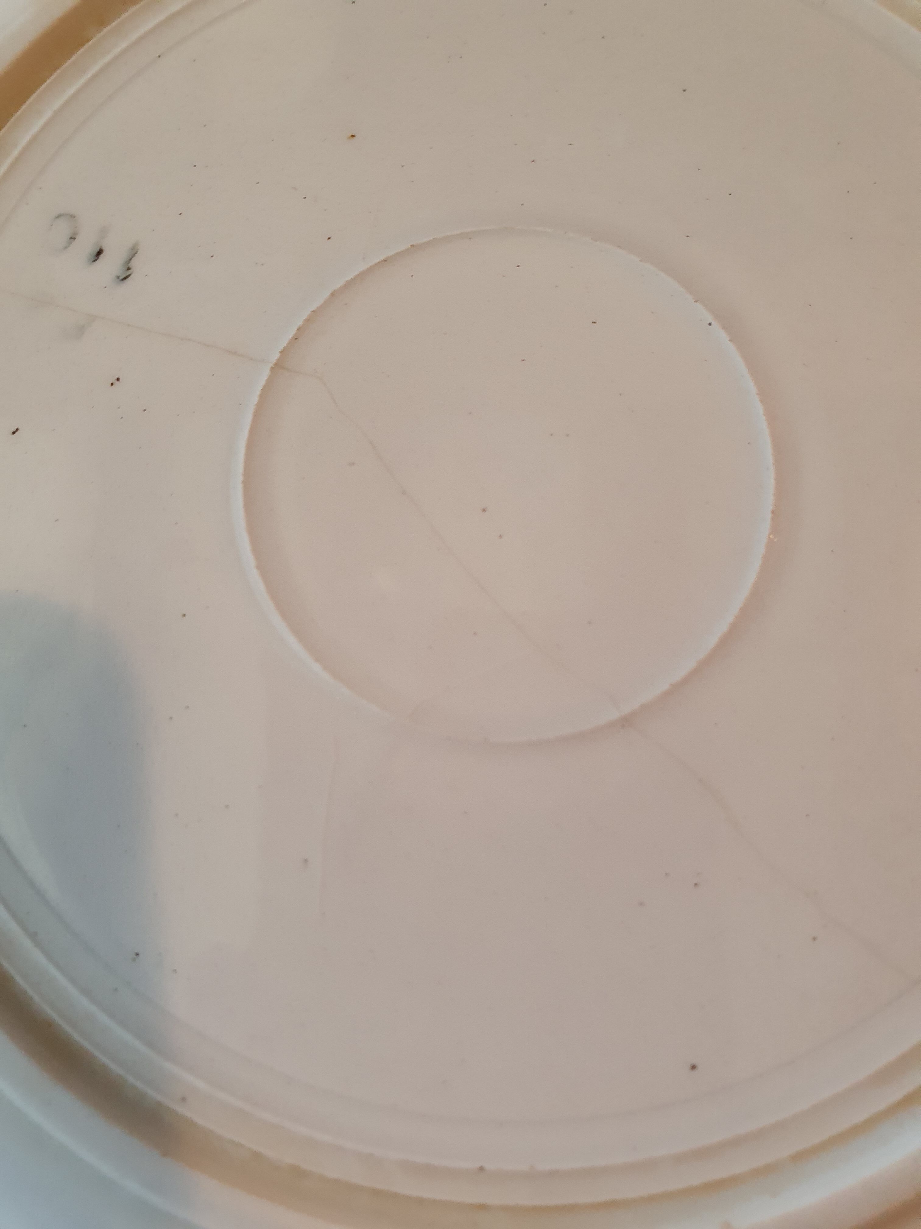 6 flat plates decor red roses