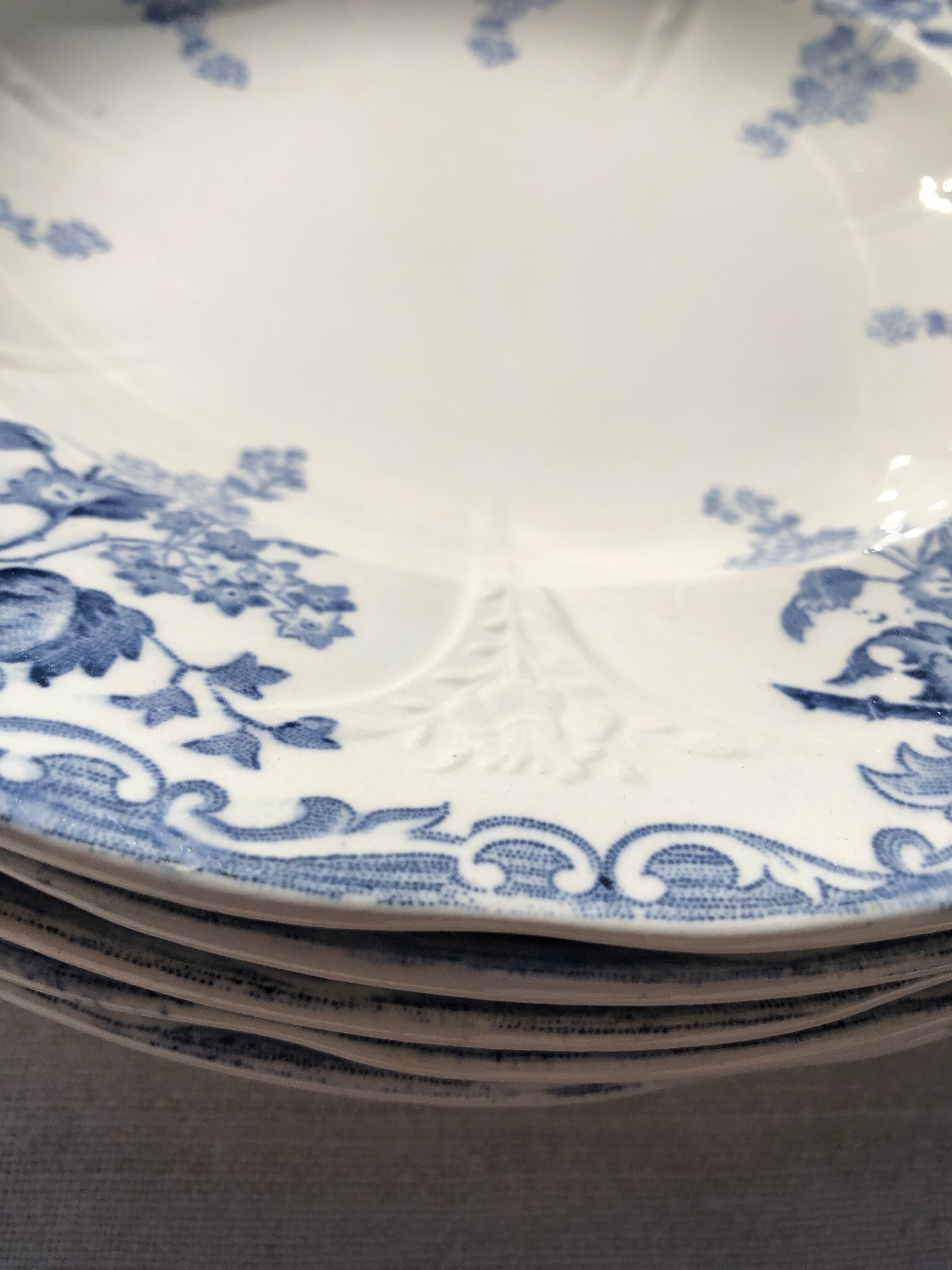 6 Longwy hollow plates